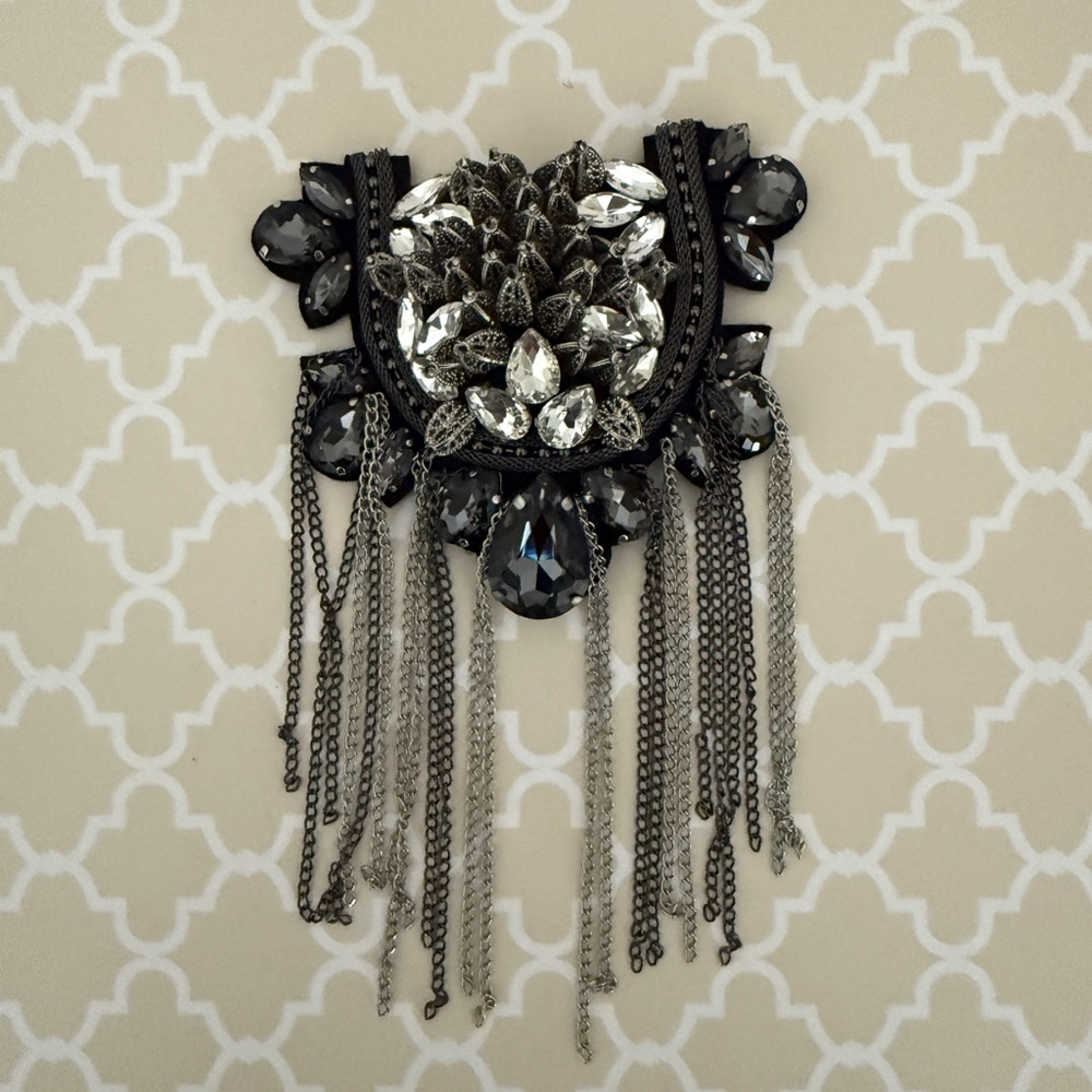 Elegant Shoulder Brooch with Crystals